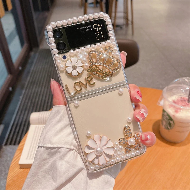 

Luxury 3D Rhinestone Crown Flower Phone Case For Samsung Galaxy Z Flip 4 3 Woman Cute Crystal Pearl Floral Clear Hard PC Cover