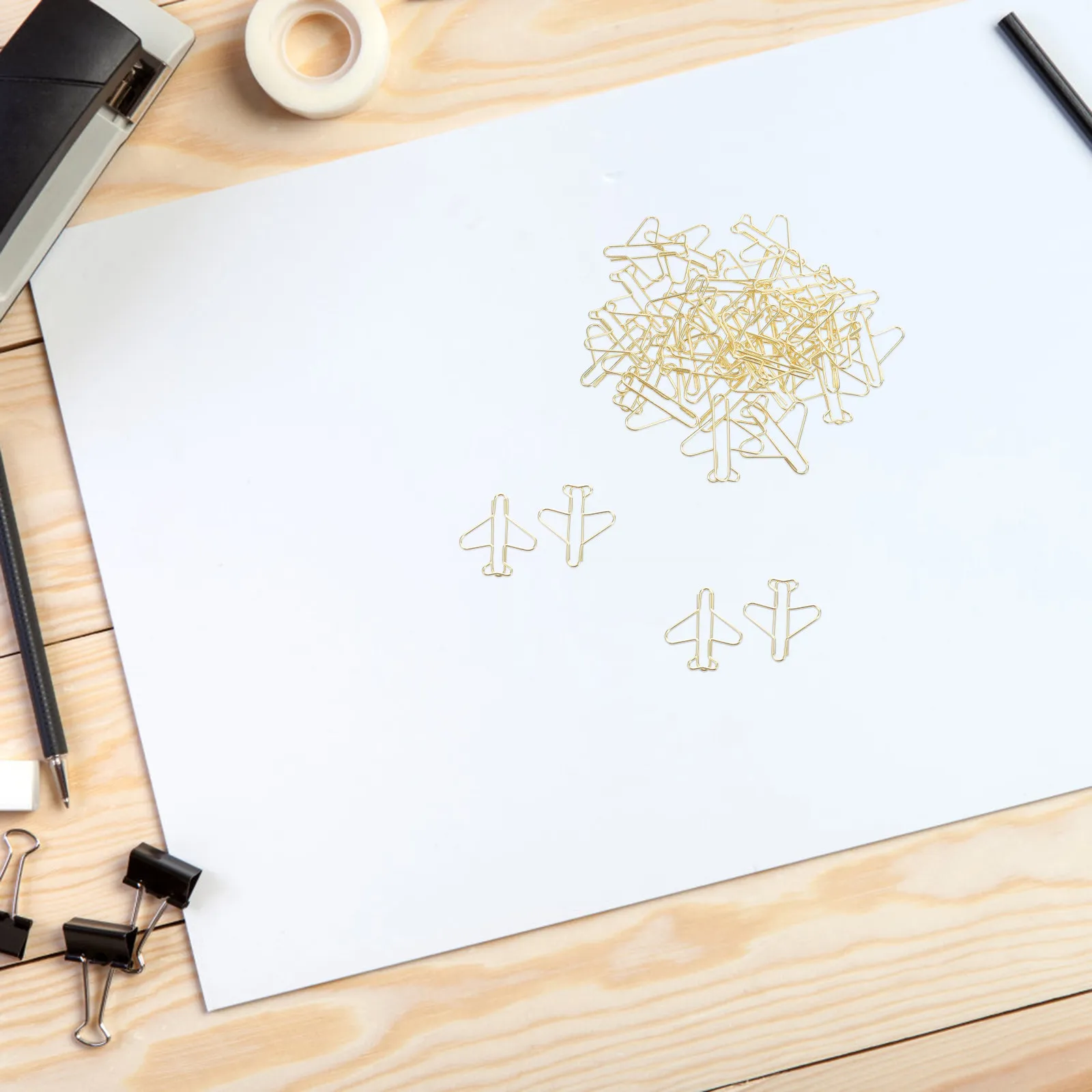 100pcs 비행기 종이 클립 황금 금속 독특한 모양 장식 문서 클립 사무실 학교 책상 주최자 크리스마스