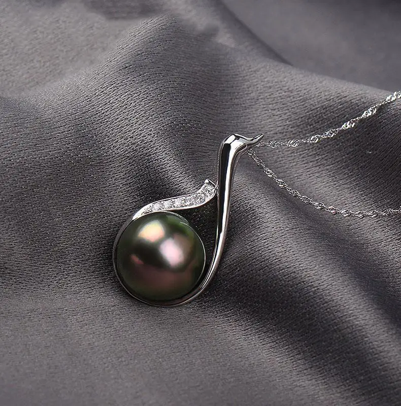 

Sterling silver temperament imitation natural Tahiti sea black pearl pendant female fashion zircon necklace