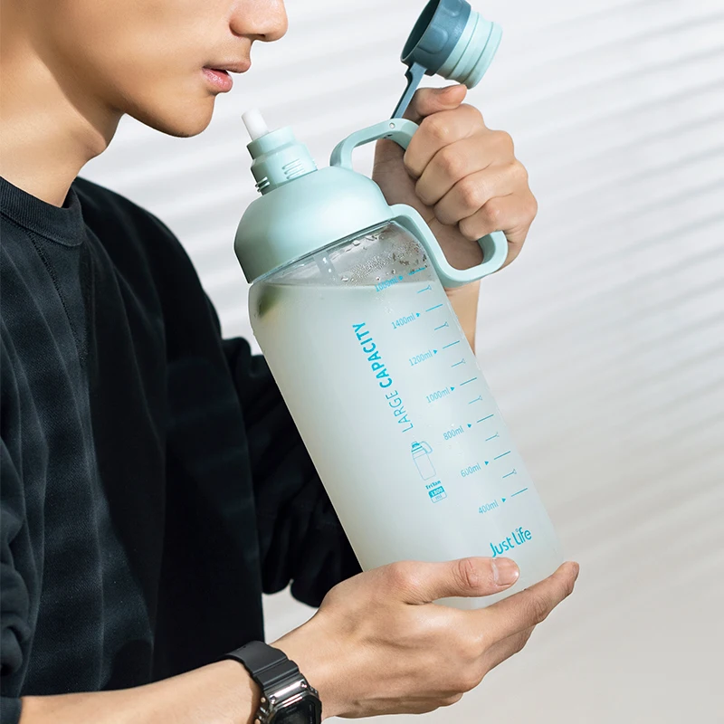 

1.8L Sport Drinking Water Bottle With Straw Food Grade PC Portable Bottles Drinkware For Tour Hiking School Leak Proof