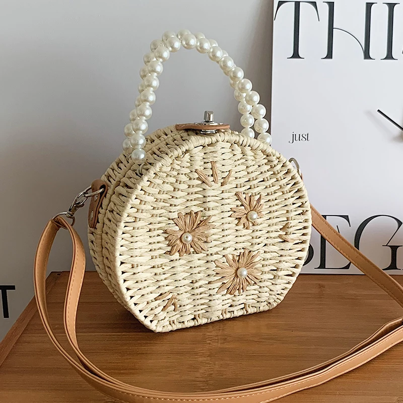 

Woven Straw Shoulder Bag for Women, 2024 New Arrival, Perfect for Beach and Vacation