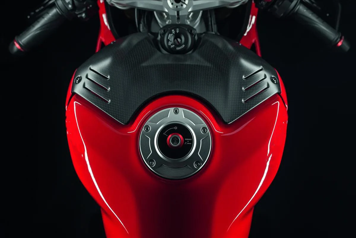 

For Ducati PANIGALE V4 V4S V4R Fuel Gas Tank Battery Cover Guard Fairing Carbon Fiber
