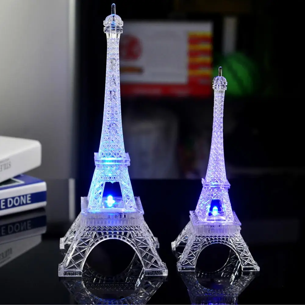 LED Eiffel Tower Nattlys – Fargeskiftende Mini Paris Dekorlampe for Hjem, Soverom og Gaver 1