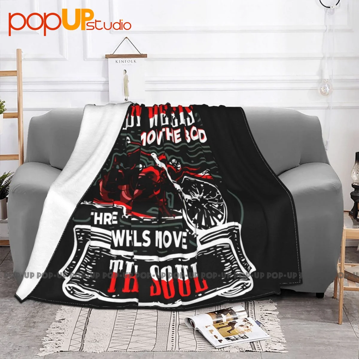 �ҿ� Ʈ����ũ ���̴� Ʈ��Ŀ ���, ħ�� ���� Ŀ�� ���� ���, ķ�� ���, 3 �� �̵�