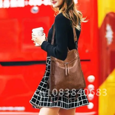 

Korean Women's New Fashion Backpack Travel Bag Wild Leisure Leather Backpacks Woman Version