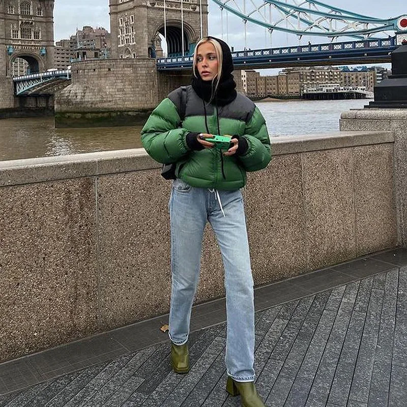 Осенне-зимнее женское пальто