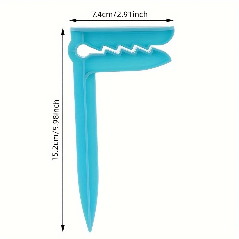 Outdoor Beach Towel Clips (4-Pack) 3
