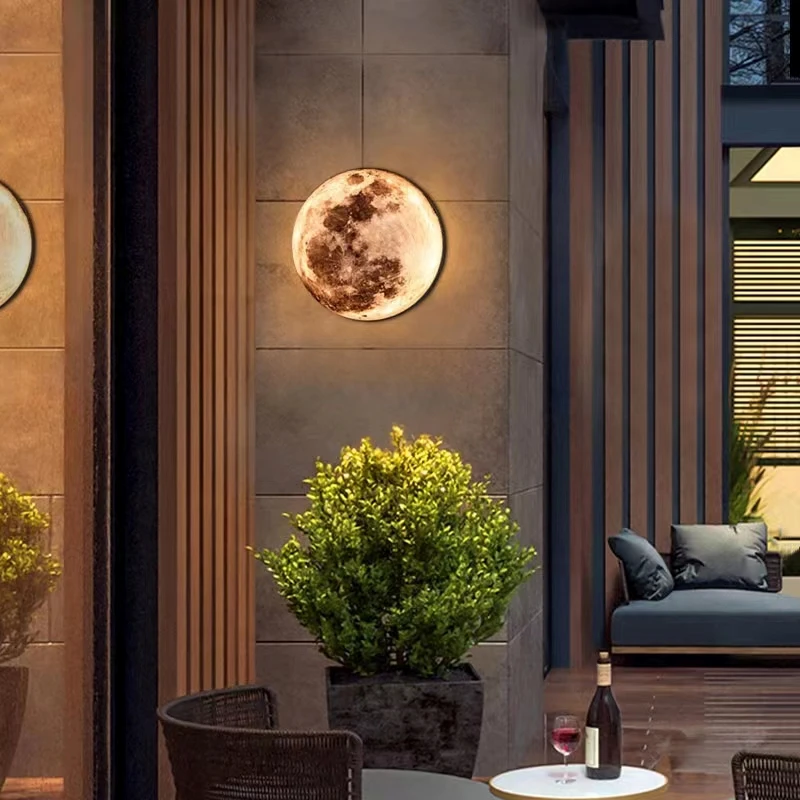 Luna Waterproof Outdoor Lamp
