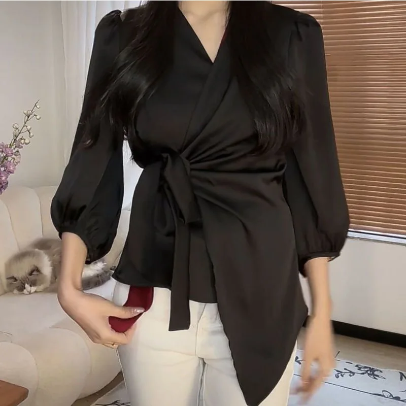 2024 New Summer Chic Elegant Fashion Retro Office Lady Loose Korean Style Women's Shirt Solid Color BOW V Neck 3/4 Sleeve Tops