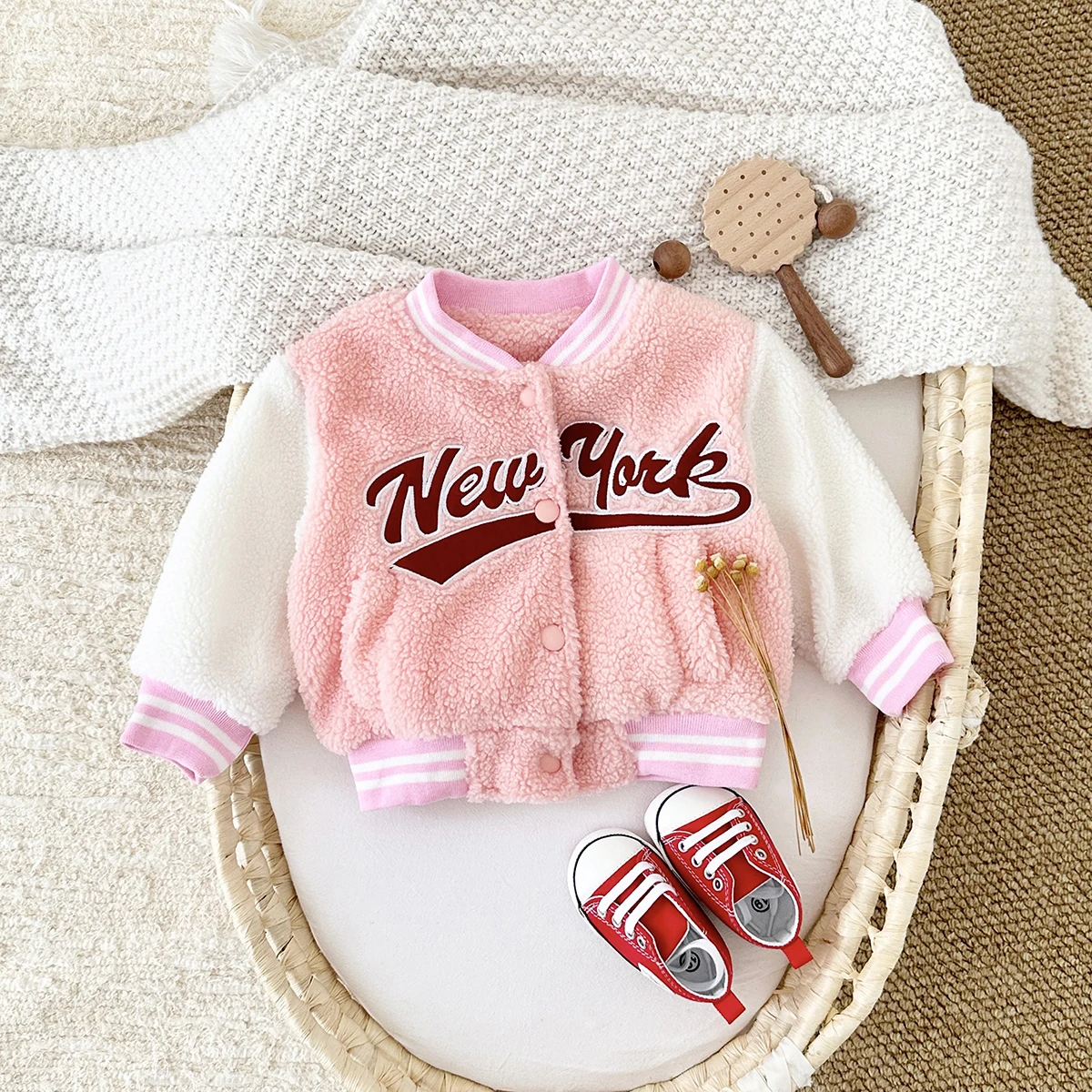 Baby Boys Girls Autumn Winter Thick Berber Fleece Kids Comfortable Button Baby Sweater Jacket New York Children Clothing 0-3Y