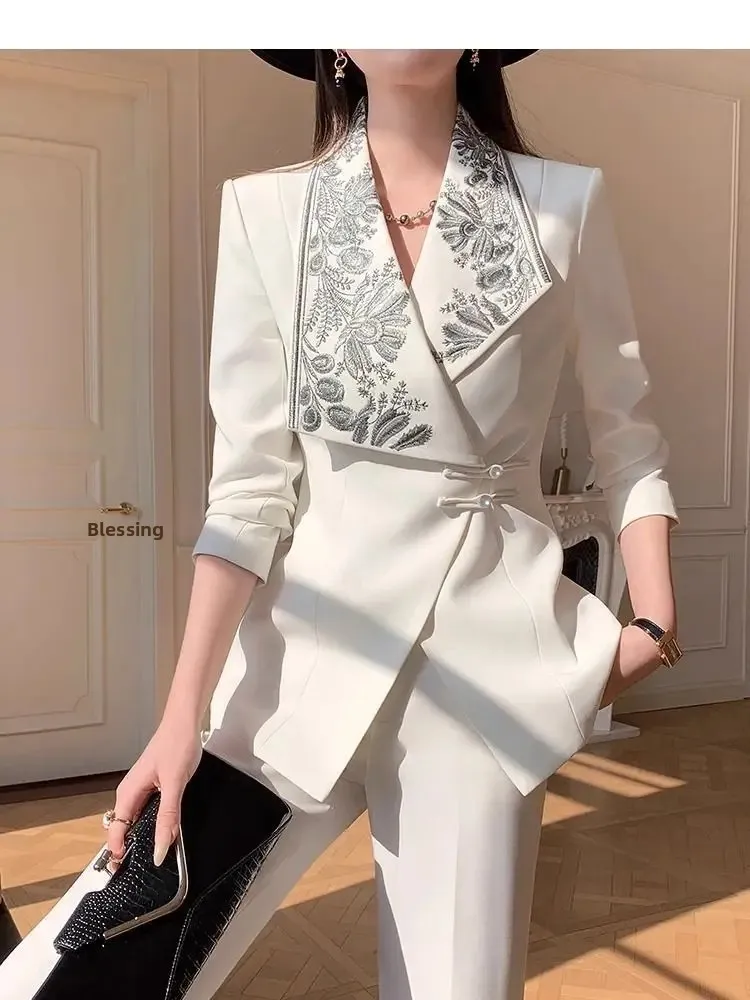 طقم بنطلون واسع مطرز فاخر