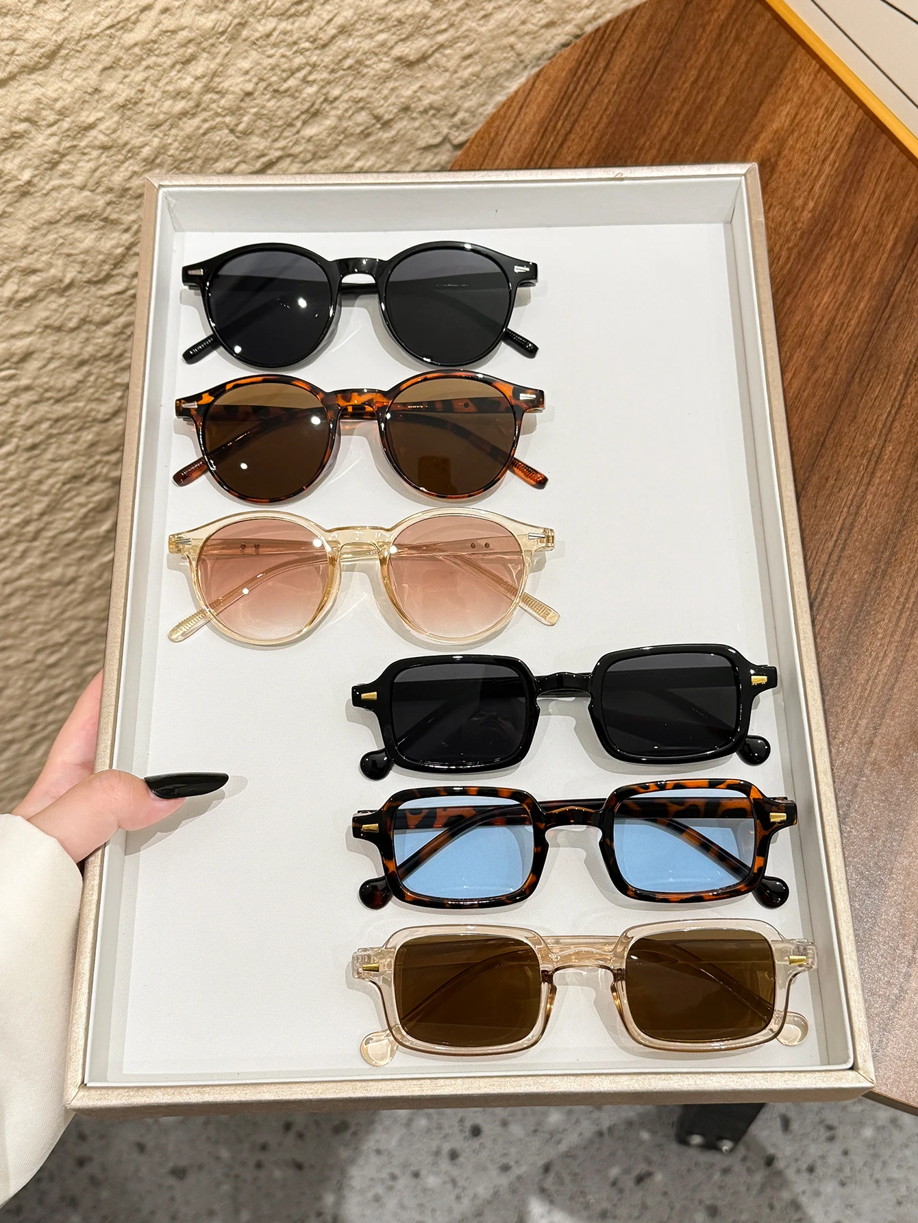 مجموعة نظارات بإطار مختلط عصري مكونة من 6 قطع، للرجال و النساء، مع زينة أظافر الأرز، هدية كلاسيكية شعبية متطابقة الألوان للعطلات