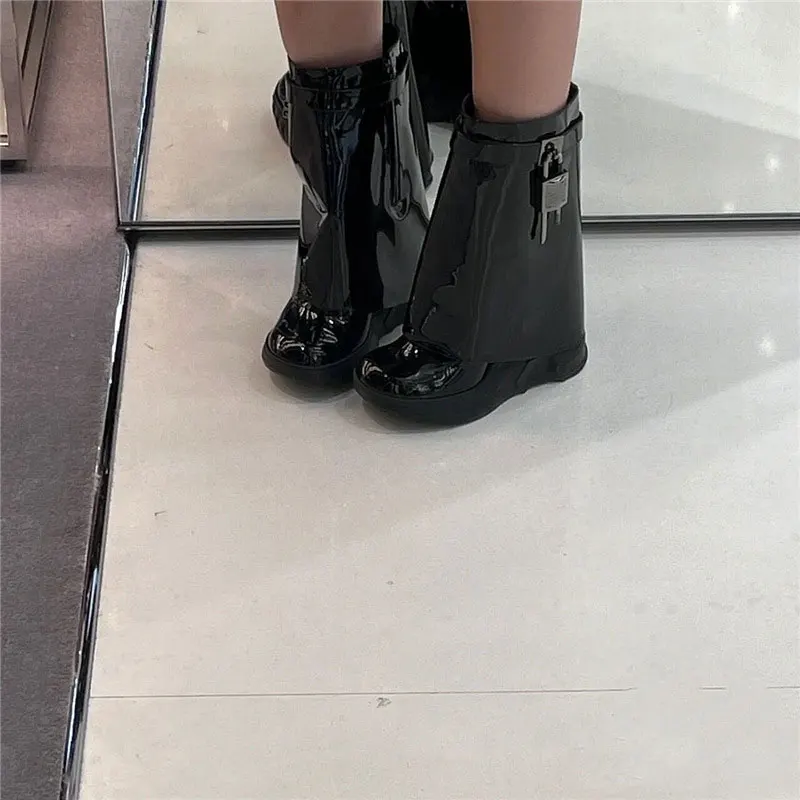 Women's new round head ultra-high thick sloping heel with patent leather metal decoration and casual short leg boots