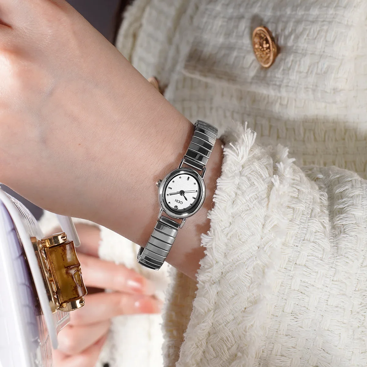 Women's Small Wrist Quartz Watch - Silver, Grey, and Gold Oval Design with Stainless Steel Band