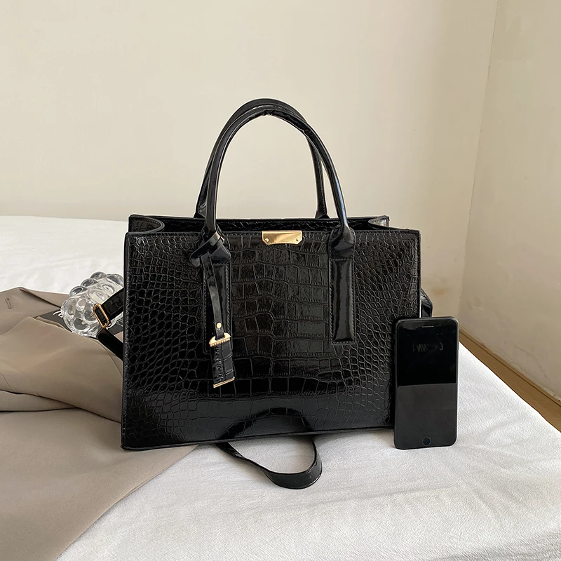 Crocodile Women's Crossbody Patent Leather Women's Messenger Bag Bag High Quality Ladies Handbag