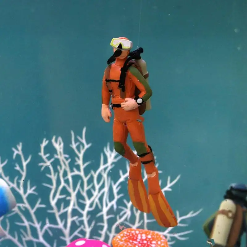 Aquarium Decor Resin Floating Diver Betta Accessories for Small Large Fish Tanks N2UD