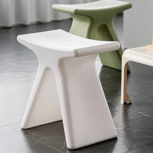 Nordic Furniture Plastic Chairs Porch Shoe Changing Stool Simple Modern Study Stool Mobile Seat Creative Balcony Leisure Chair