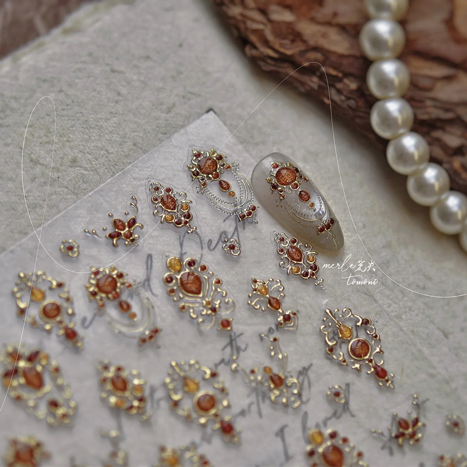 1pcs 5D 라이트 럭셔리 스타일 젤리 목걸이 네일 아트 액세서리 스티커 금박 새로운 중국 스타일 네일 스티커 접착 네일 데칼