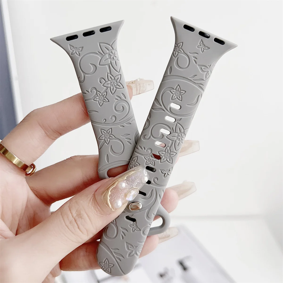 Watch Band For iWatch 42/44/45/49mm 38/40/41mm Silicone Fashion Watch Strap for Watch Series Ultra2 Se 9/8/7/6/5/4/3/2/1_voghion.com