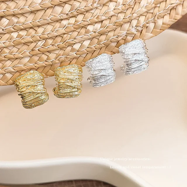 New Punk Geometric Metal Irregular Grain Stud Earrings For Women Trendy Vintage Personality Earrings Travel Party Jewelry Gifts