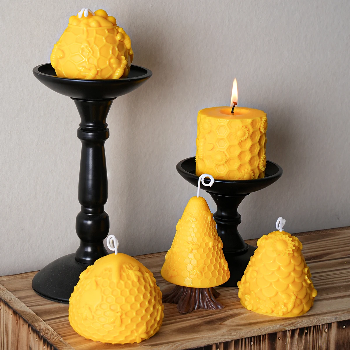 Honeycomb Silicone Candle Mold - Creative Bee Cylinder for DIY Aromatic Candles and Home Decor