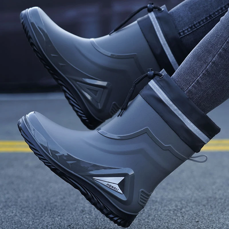 Fashionable Mid-calf Waterproof Rain Boots Rubber Shoes Spring And