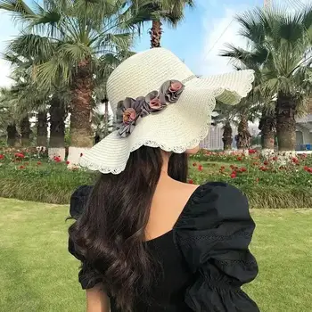 New Girl's Fashion Summer Beach Hats Weaving Sun Hat New Korean Women's Flower Hat Thin Breathable Accessories Creative Gifts 2