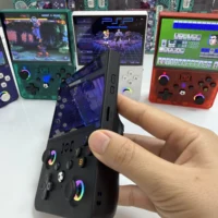 Nouvelle console de jeu portable rétro R36MAX Ⅱ 4,5 pouces, écran IPS HD 1024x768, système Linux open source portable avec 2 joysticks 4