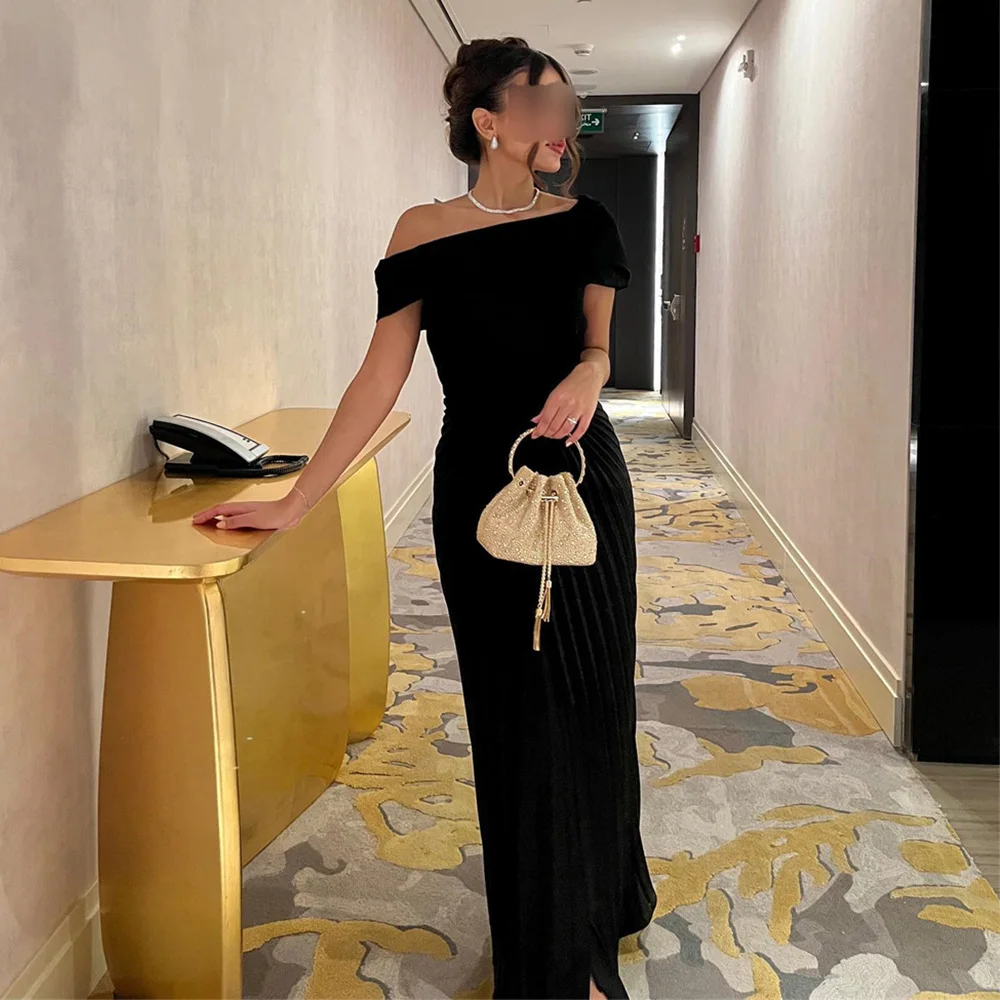 

Black Off Shoulder Straight Pleat Formal Party Dress Sexy Backless Boat Neck Prom Gown Exquisite فساتين السهرة 2023 جديده
