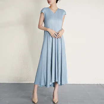 2025 New Design High Quality Miyake Pleated Summer Dress for Party Solid Color Sleeveless V-neck Woman Elegant Casual Dresses 1