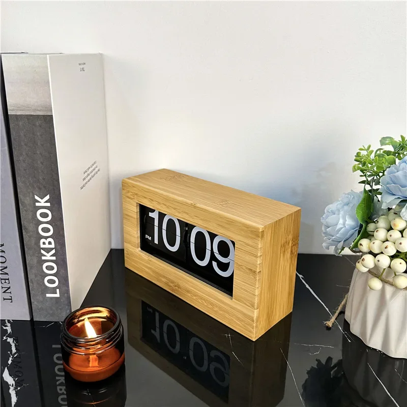 Orologi da Tavolo Estetici Meccanici in Legno, Orologi Eleganti con Pagina Girevole, Orologio Digitale per Arredamento Casa, Orologio da Comodino, Orologio Decorativo per Stanza - immagine 4