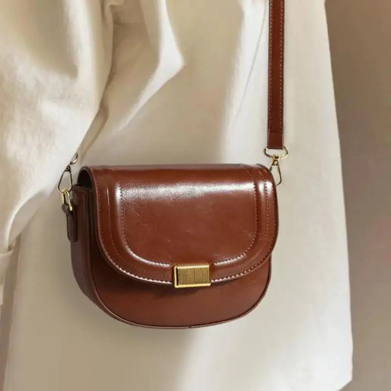 2023 New Fashion Versatile Crossbody Bag Vintage Saddle Bag High Quality One Shoulder British Style Women's Small Square Bag