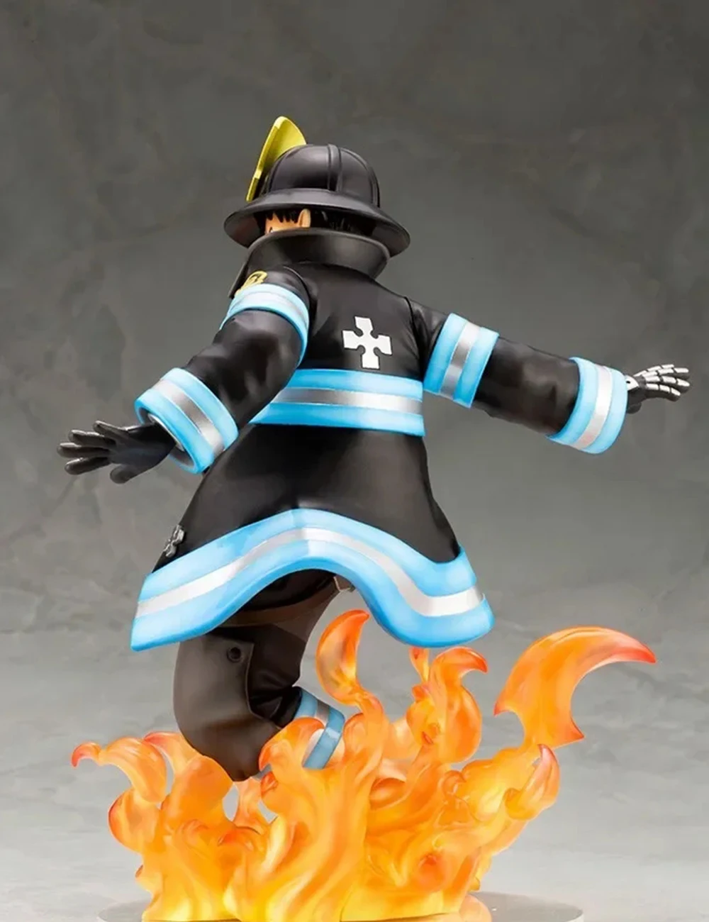 Fire Force Shinra Anime Collectible Figurine - Decorative Toy Ornament