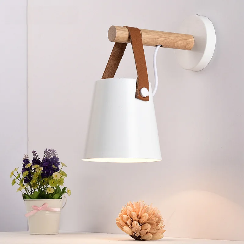 Tanie Gorąca nowoczesna lampa ścienna drewno żelaza Led kinkiet dekoracja sypialni oświetlenie nocne