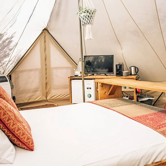 Outdoor Camping Mongolian Yurt Tents to live in four season Glamping