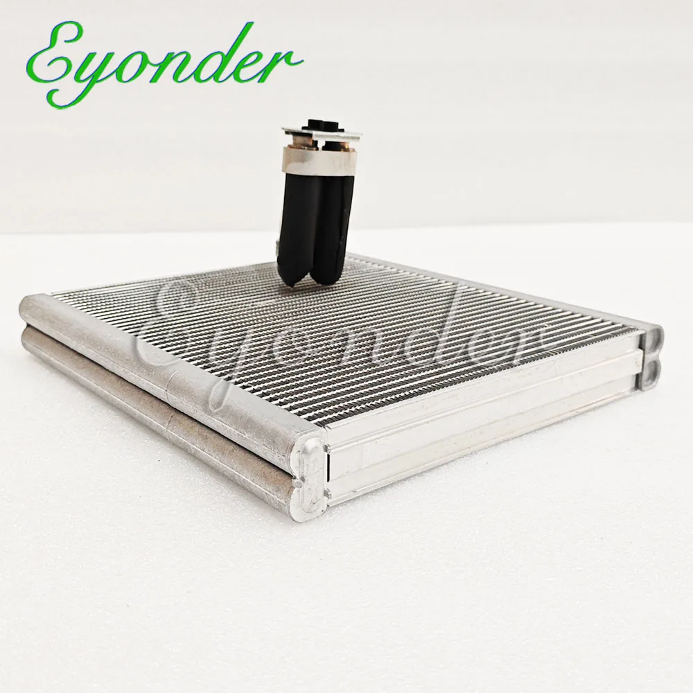 Air Conditioning Conditioner Cooling Coil Core Evaporator for HYUNDAI GRAND SANTA FE 2.2 971392W000 97139-2W000