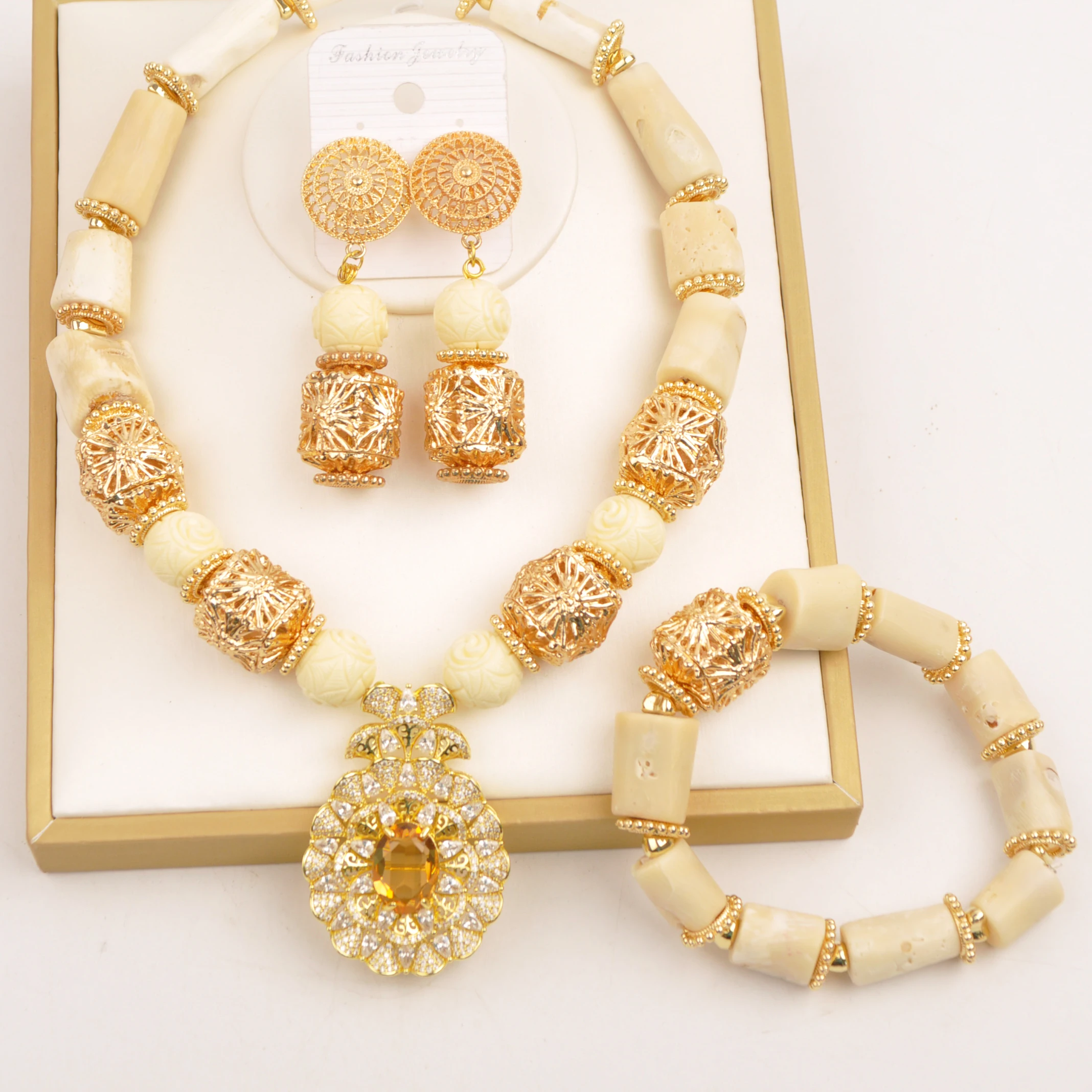 

White Original Coral Necklace Jewelry Set