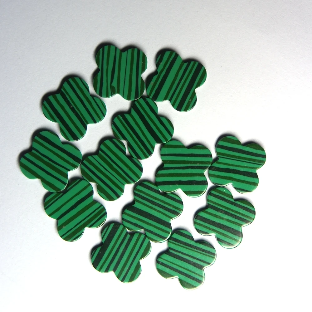 Meisidian Synthetic Green Malachite Clover 13x13x2mm Flower Loose Gemstones For Jewelry