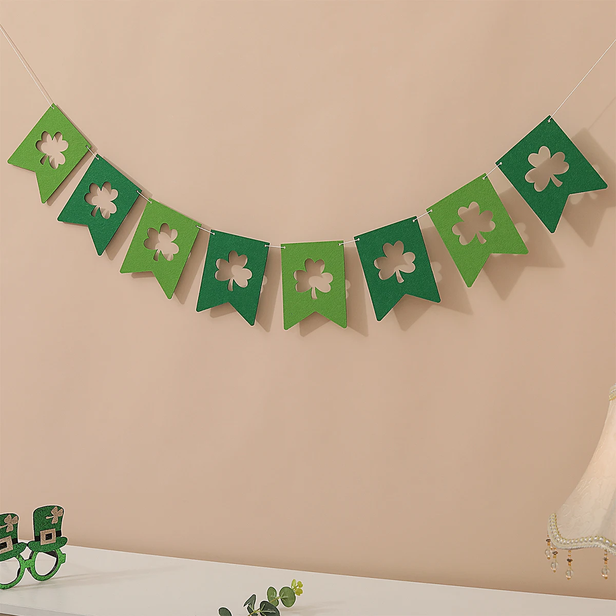 Irish St Patrick's Day felt dark green clover light green clover yellow fishtail pennant party decoration layout banner p