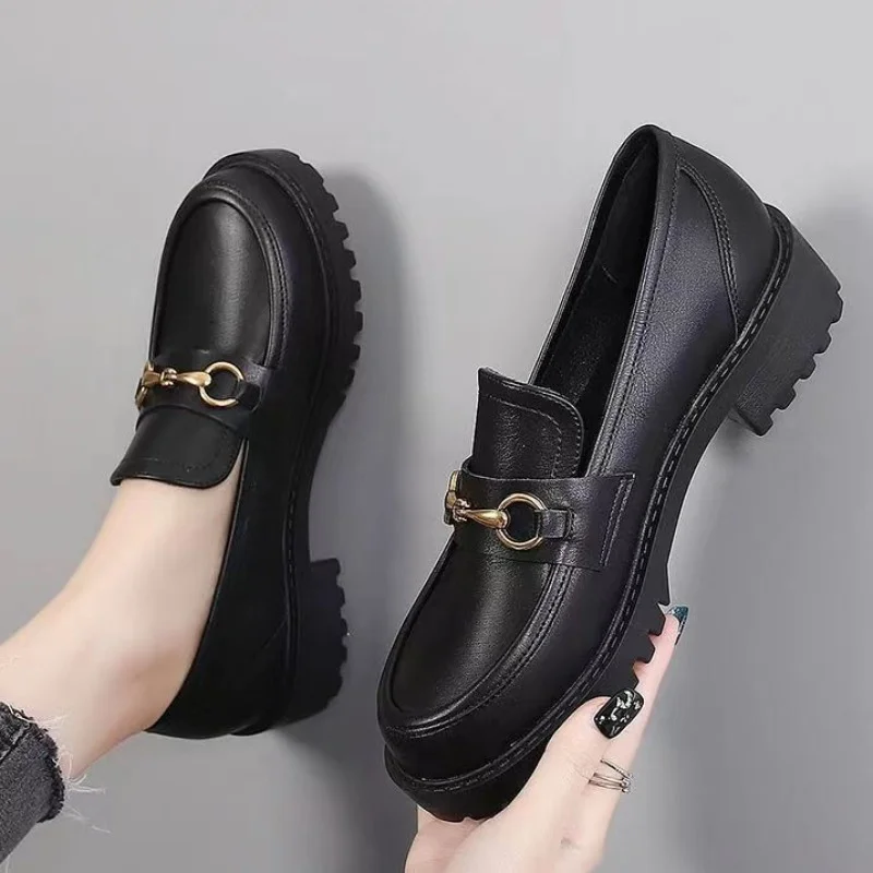 

Women's Shallow Soft Leather Shoes New Spring Retro Metal Button Slip on Platform Shoes for Women Students Office Ladies Loafers