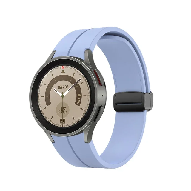 Magnetic Clasp Silicone Band Strap with Classic Design