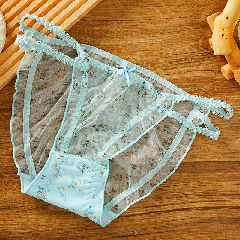 Wholesale Women Lace Mesh Panties Fashion Invisible Transparent Hollow Out  Cozy Thong Underwear Female Sexy Low Waist Erotic Lingerie Briefs From 1,82  €