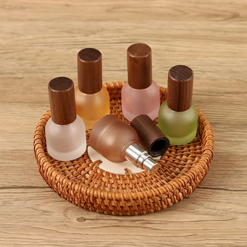 10/30pcs 10ml Refillable Perfume Spray Bottles | Premium Glass Mini Parfum Atomizers fo... - SKU RPSB1744 - UGI Packaging