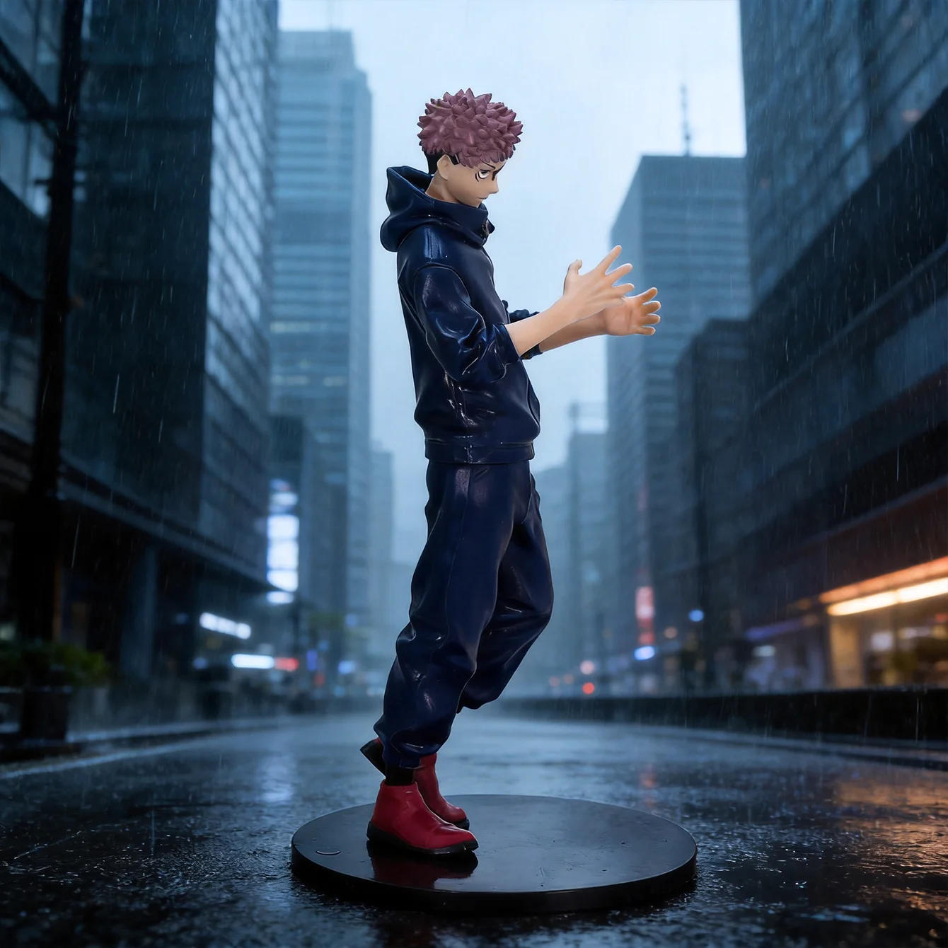 Anime Collectible Figure: Itadori Yuji Desktop Ornament & Ramen Noodle Holder Gift
