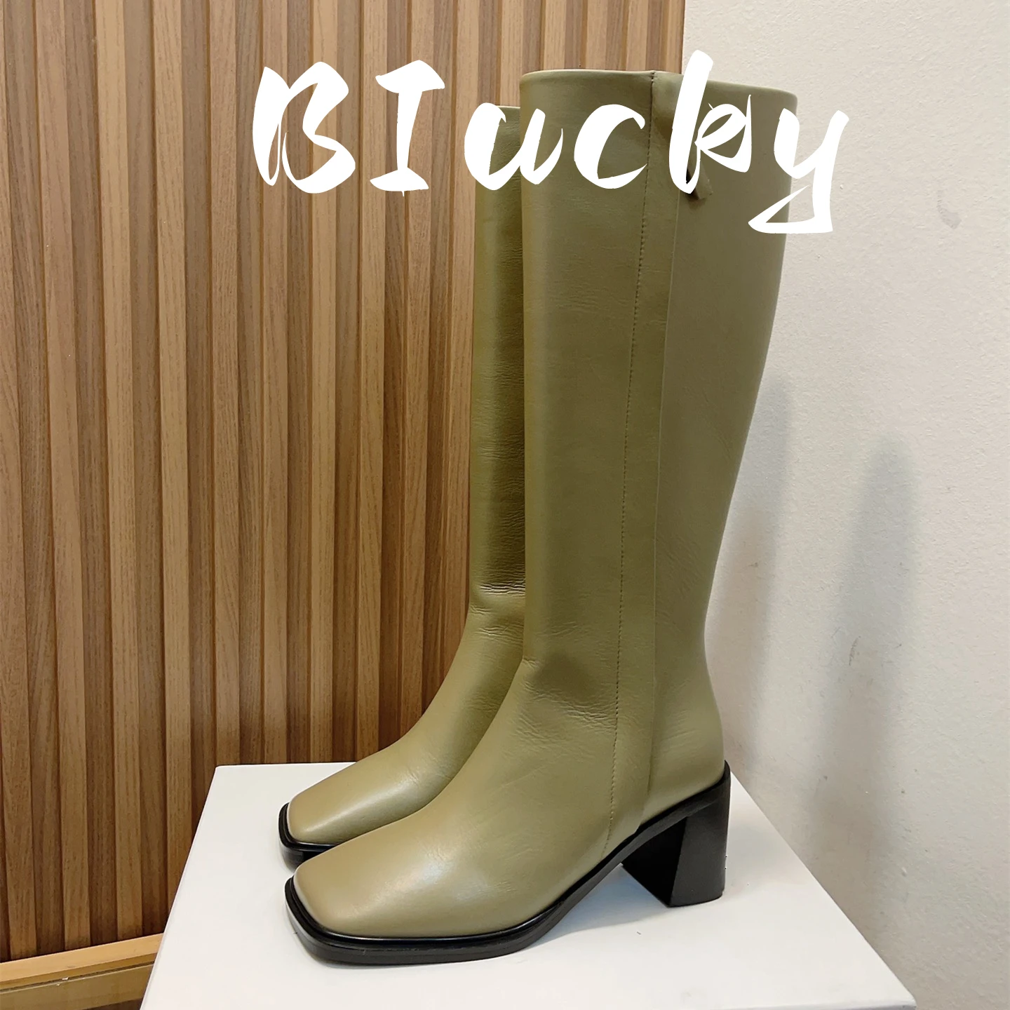 

2023 Winter New Women's Long Boots High Heeled Boots Soft and Comfortable Leather Upper Casual Versatile