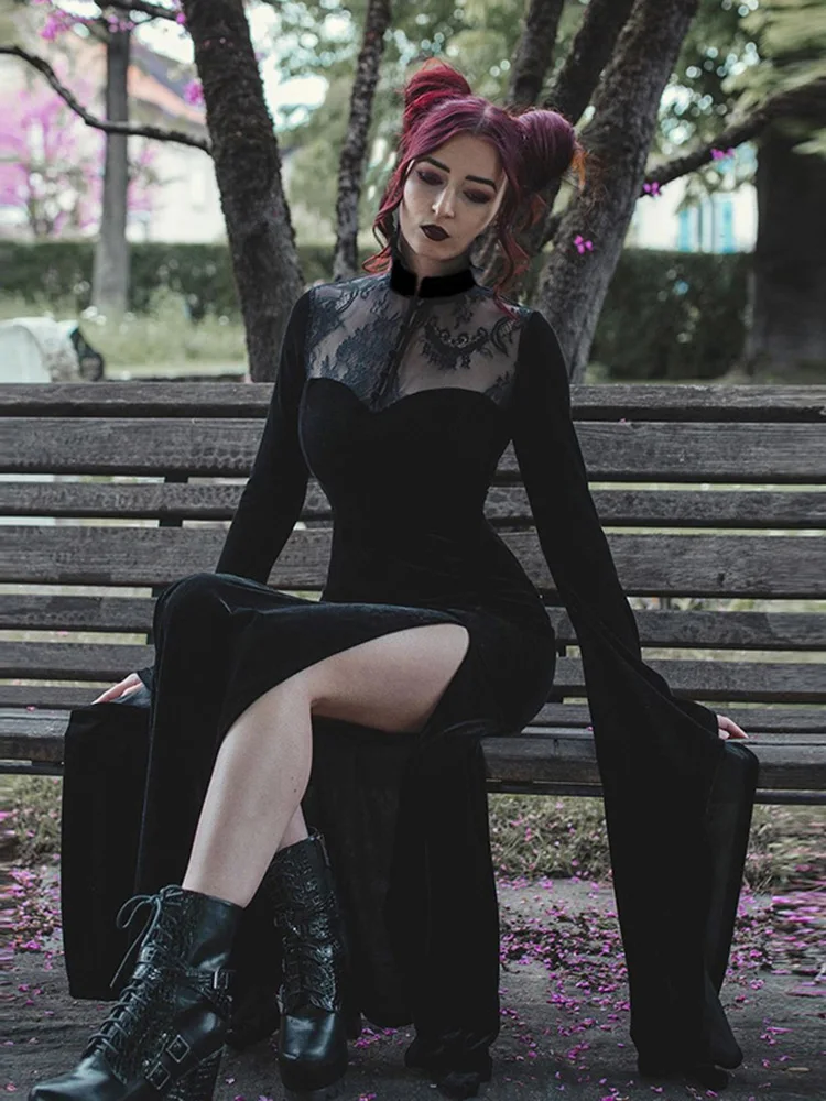 AltGoth Halloween Gothic Velvet Dress Women Vintage Lace Patchwork Flare Sleeve Long Dress Vintage Witch Dark Goth Party Dress 2