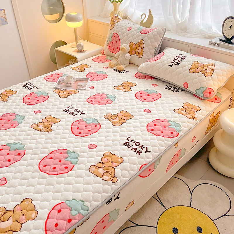 Description Picture 4 of itemBonenjoy Mattress Cover Winter Bed Cover Velvet Bedspread Thickened Bed Linen Warm Bedsheet fundas de colchón (No Pillowcase)