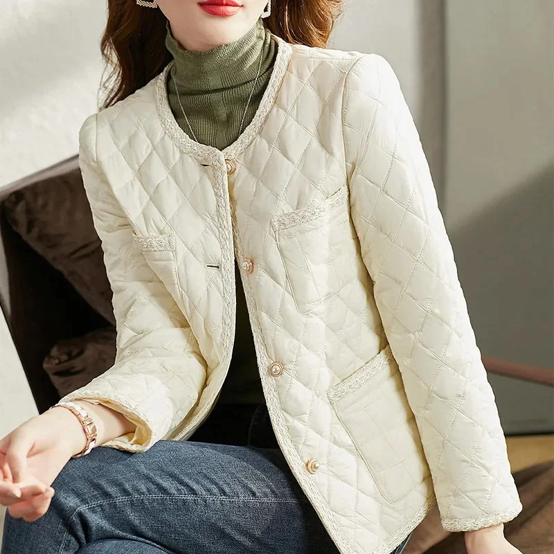 

Высококачественная Женская хлопковая куртка Красивая осенне-зимняя Легкая короткая женская парка женская теплая верхняя одежда с хлопковой подкладкой