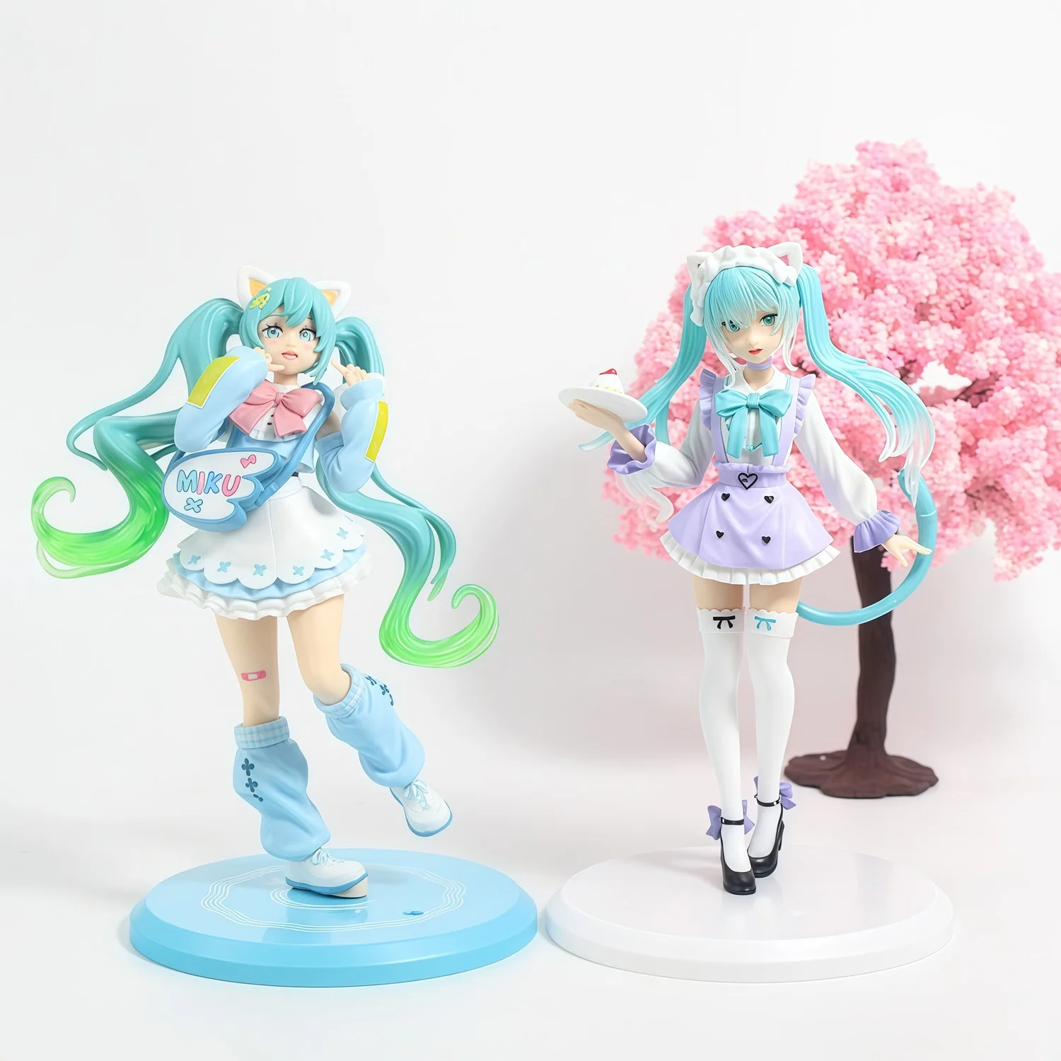 Miku Themed Decorative Statue Set - Detailed Character Display Ornament for Tabletop Decor & Hobby Collection