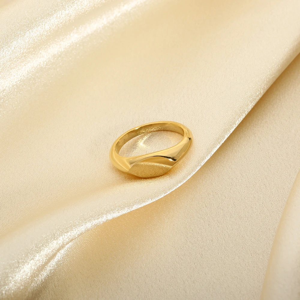 2022 New 316L Stainless Steel Geometric Signet Rings for Women Minimalist Metal Gold Ring Accessories Tarnish Free